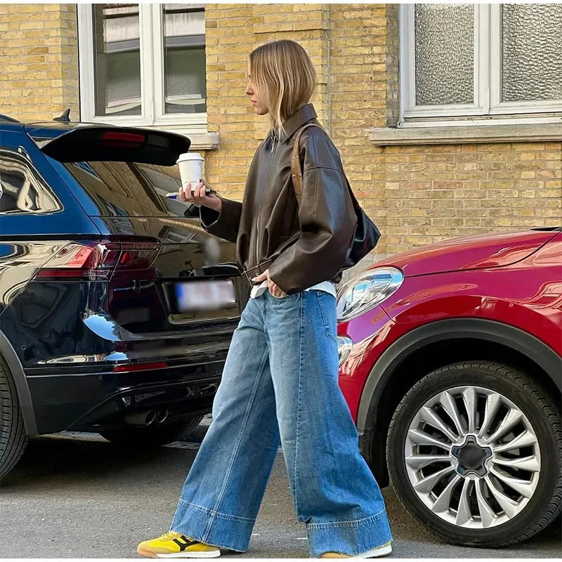 Chic Vintage PU Leather Bomber Jacket for Women - 2025 Autumn Collection with Zipper, Lapel, and Long Sleeves